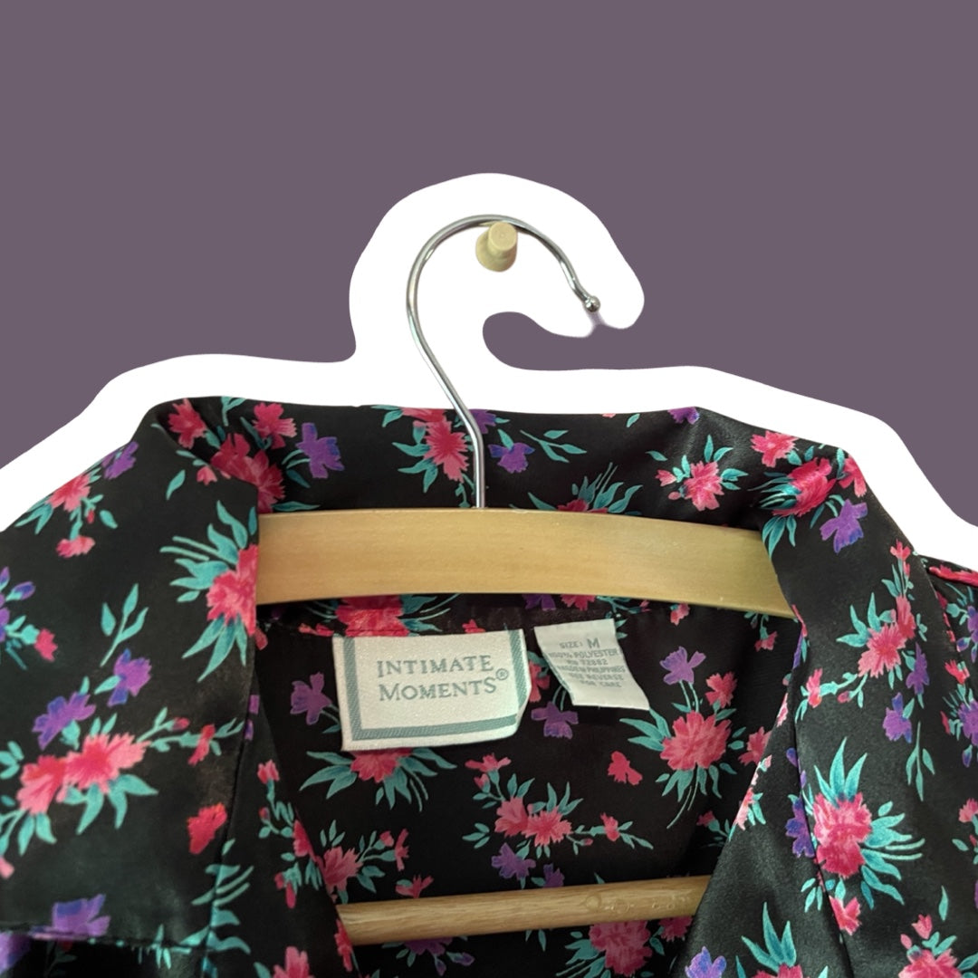 Camisón de seda con estampado floral, de los años 80, con botones en el cuello, en negro y rosa, talla mediana para mujer