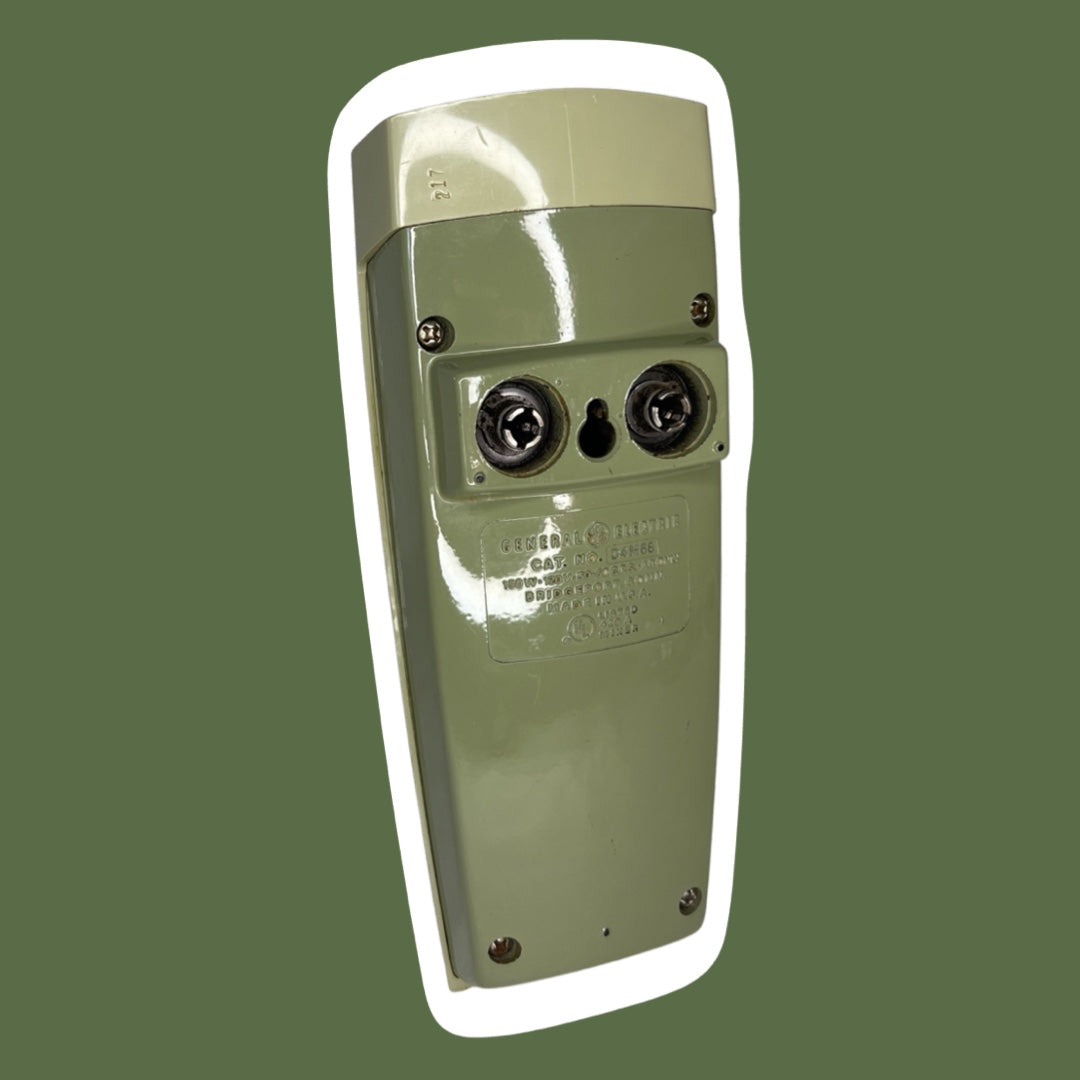 Batidora de mano eléctrica portátil de GE 'Speed Control' Avocado Green