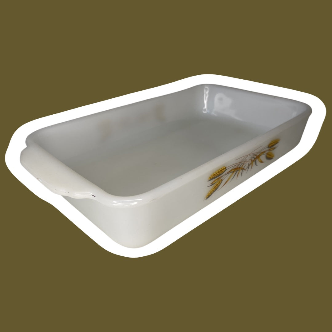 Cacerola/fuente para horno de 1,5 cuartos de galón 'Fire King' de Anchor Hocking n.° 410, diseño 'Wheat'