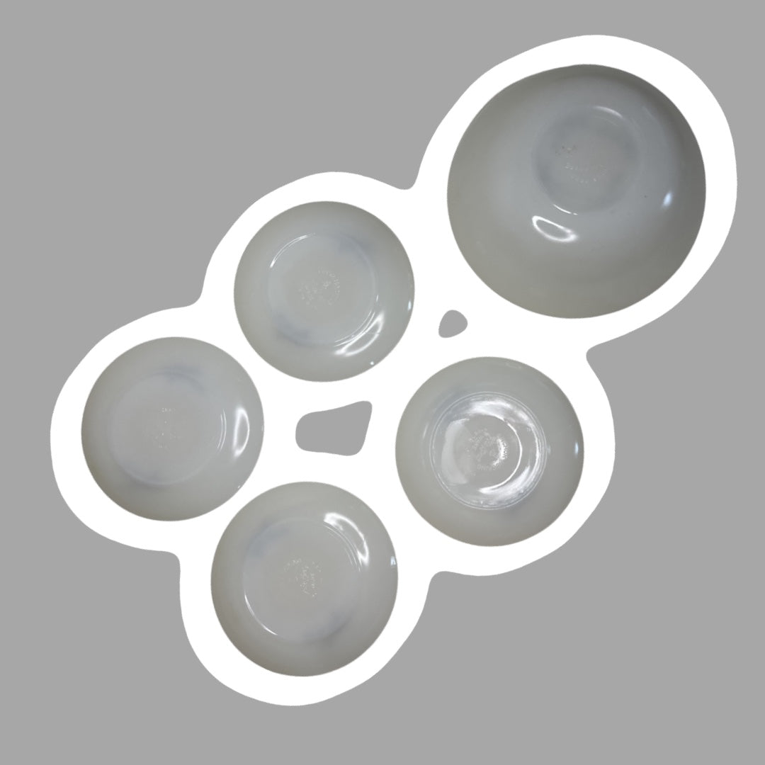 Juego de 5 cuencos para servir y platillos para taza de té con estampado de trigo gris Suburbia 'Fire King' de Milk Glass
