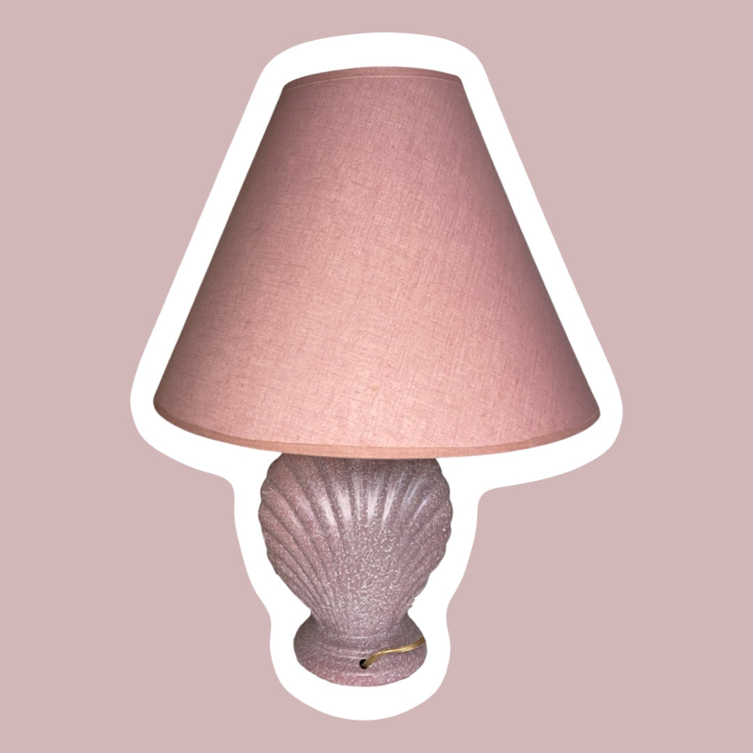 Art Deco Style 1980s Pastel Pink Speckled Seashell Lamp