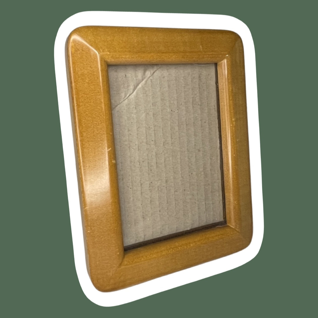 Marco pequeño para fotografías o cuadros de estilo vintage, de madera maciza, 5 x 6,5 pulgadas