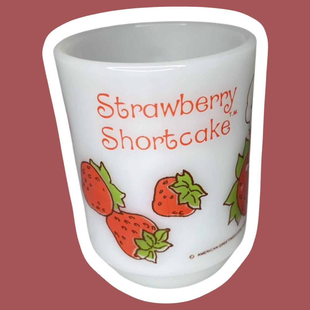 Taza de vidrio con dibujos animados de la década de 1980 'Strawberry Shortcake' de Anchor Hocking