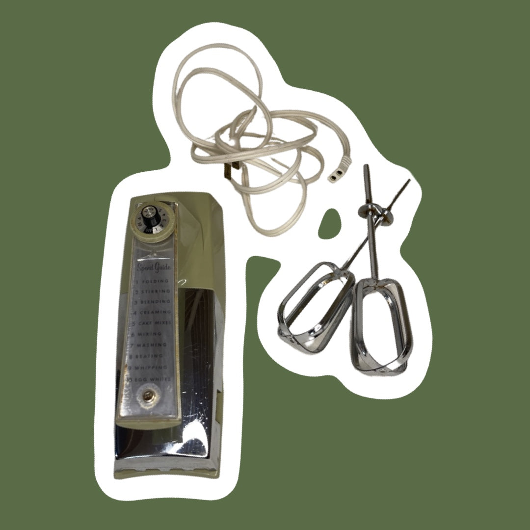 Batidora de mano eléctrica portátil de GE 'Speed Control' Avocado Green