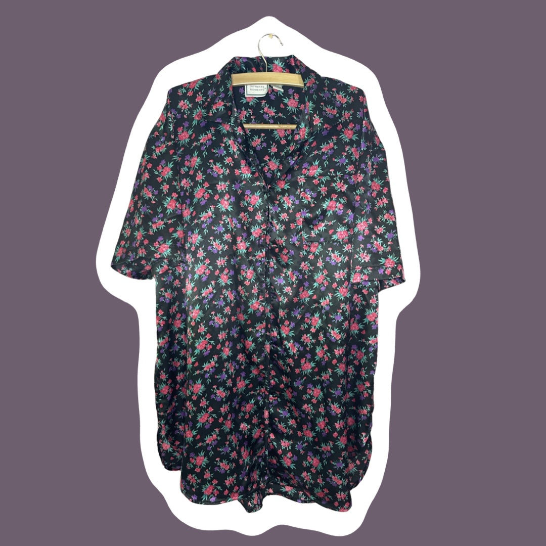 Camisón de seda con estampado floral, de los años 80, con botones en el cuello, en negro y rosa, talla mediana para mujer