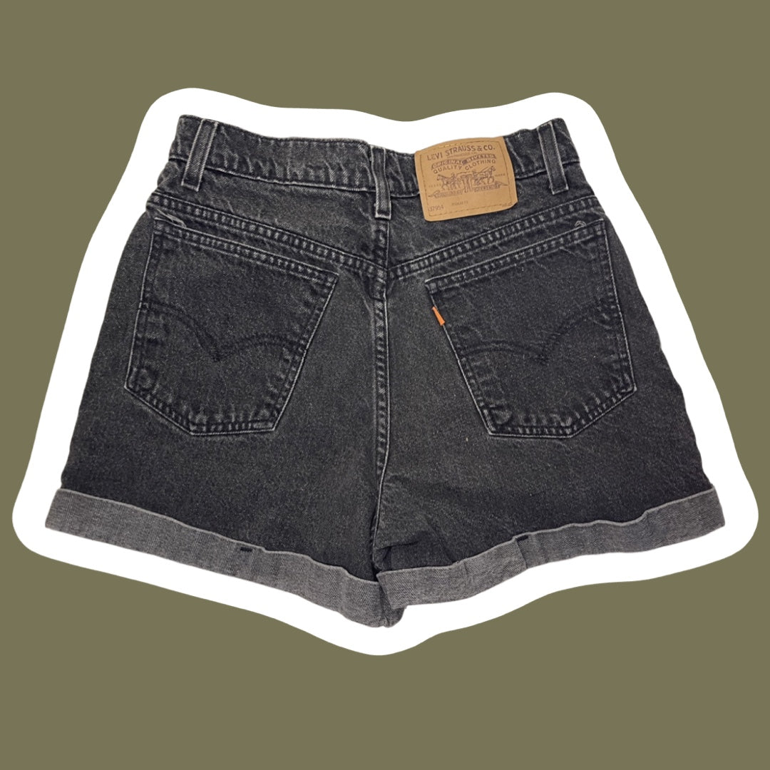 1990s Black ‘Levi Strauss & Co.’ Jean Shorts #37954 , Size 11