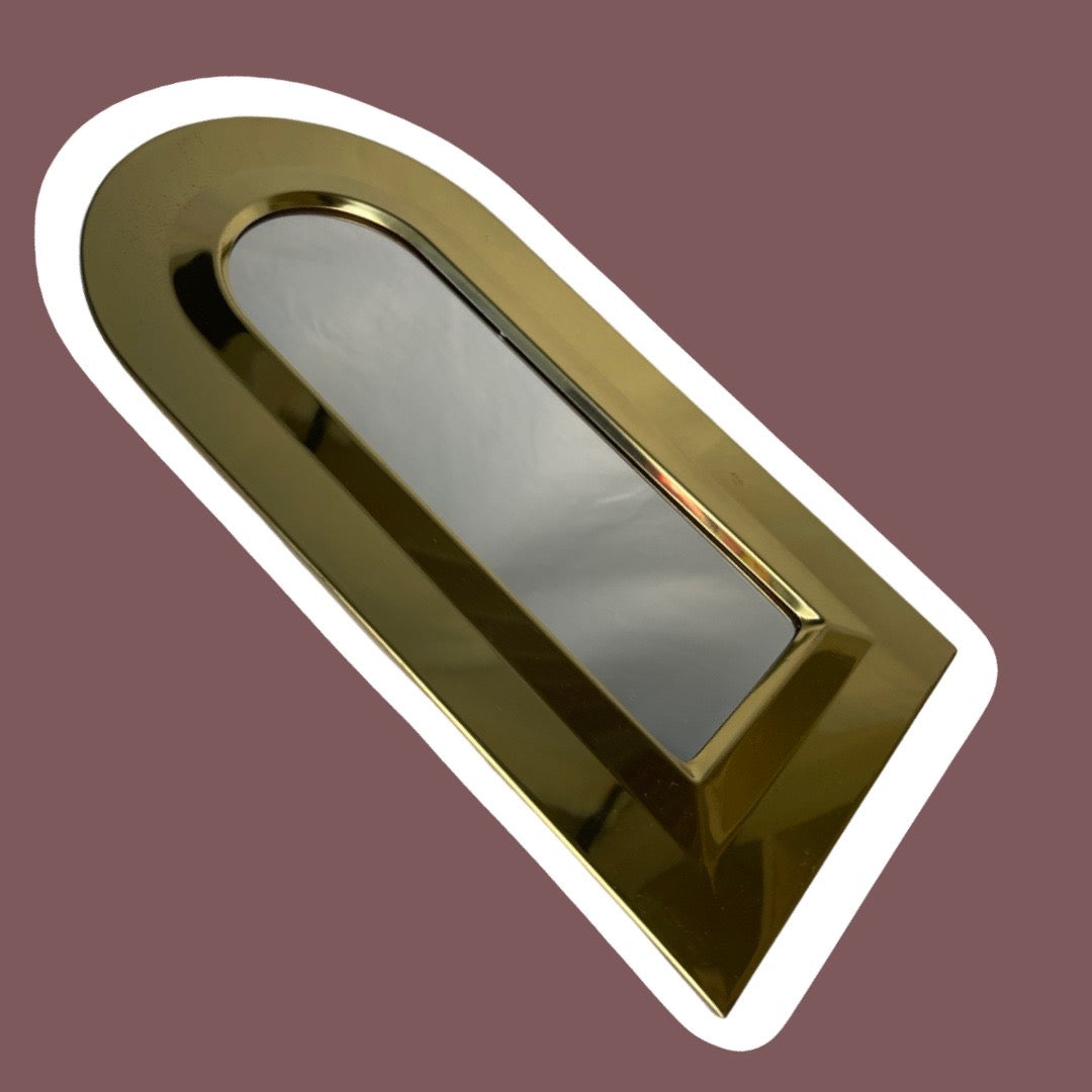 Espejo de pared o de mesa arqueado, estilo Hollywood Regency, de latón pulido