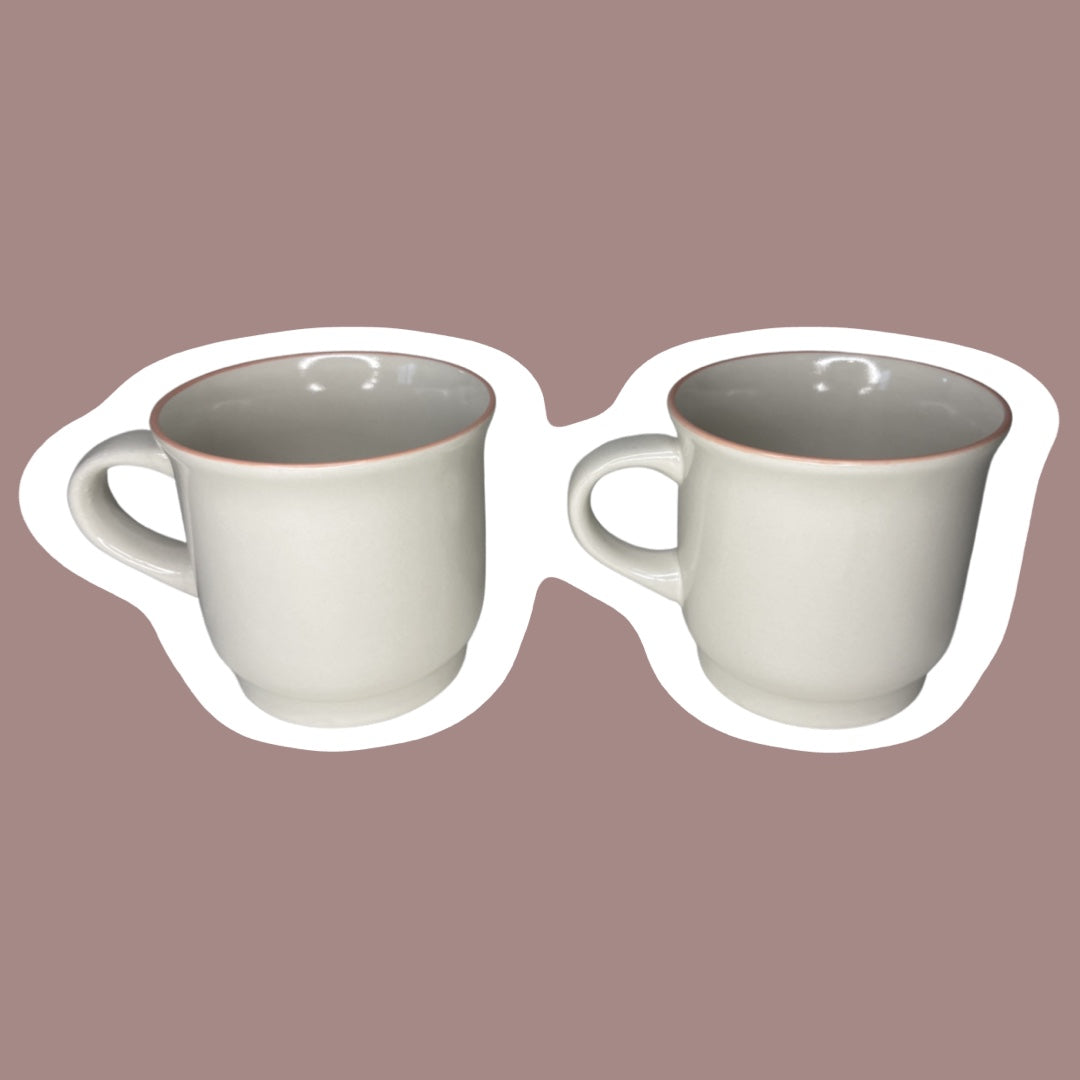 Juego de dos tazas de café japonesas de cerámica Chantilly 'Fleur de Bois' con flores de melocotón