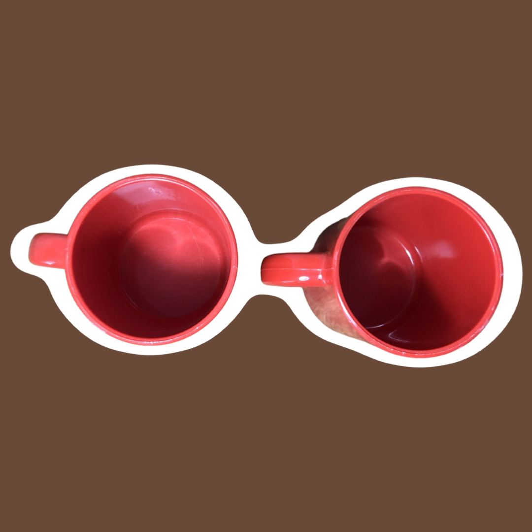 Juego de dos tazas de café rojas de Chicago de Ingrid Ltd