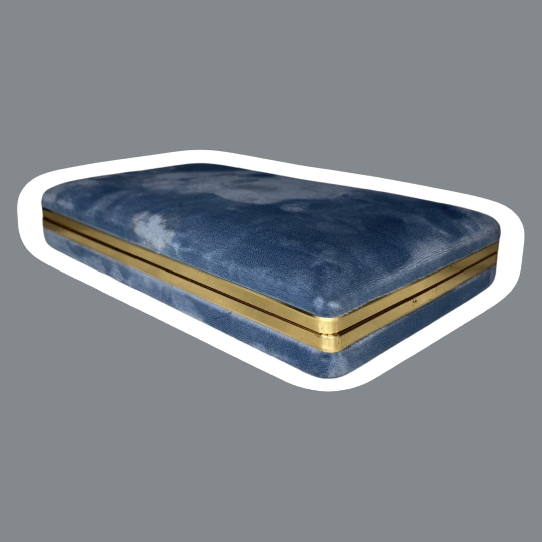 Estuche de viaje para joyas de terciopelo azul con interior dorado