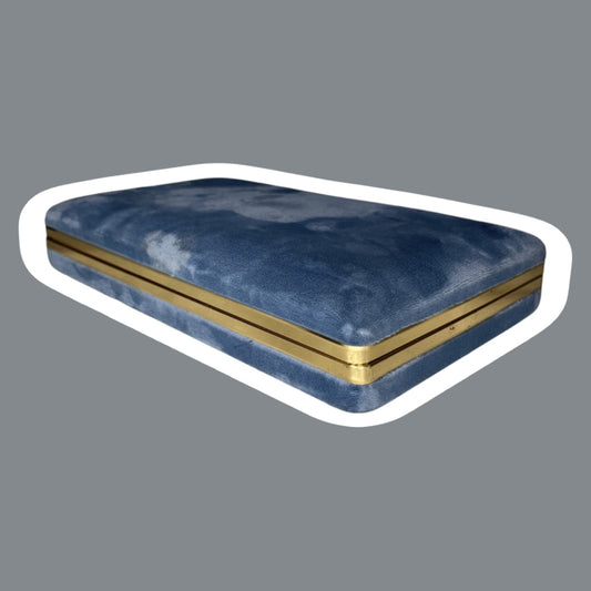 Estuche de viaje para joyas de terciopelo azul con interior dorado