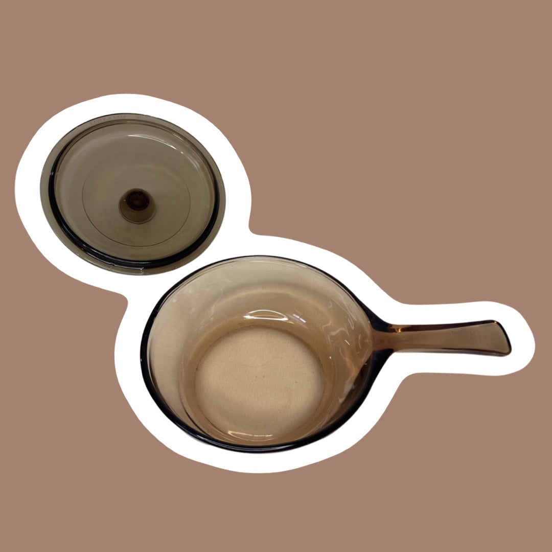 Olla para salsa de vidrio ámbar con tapa 'Visions' de Corning Ware, 0,5 litros