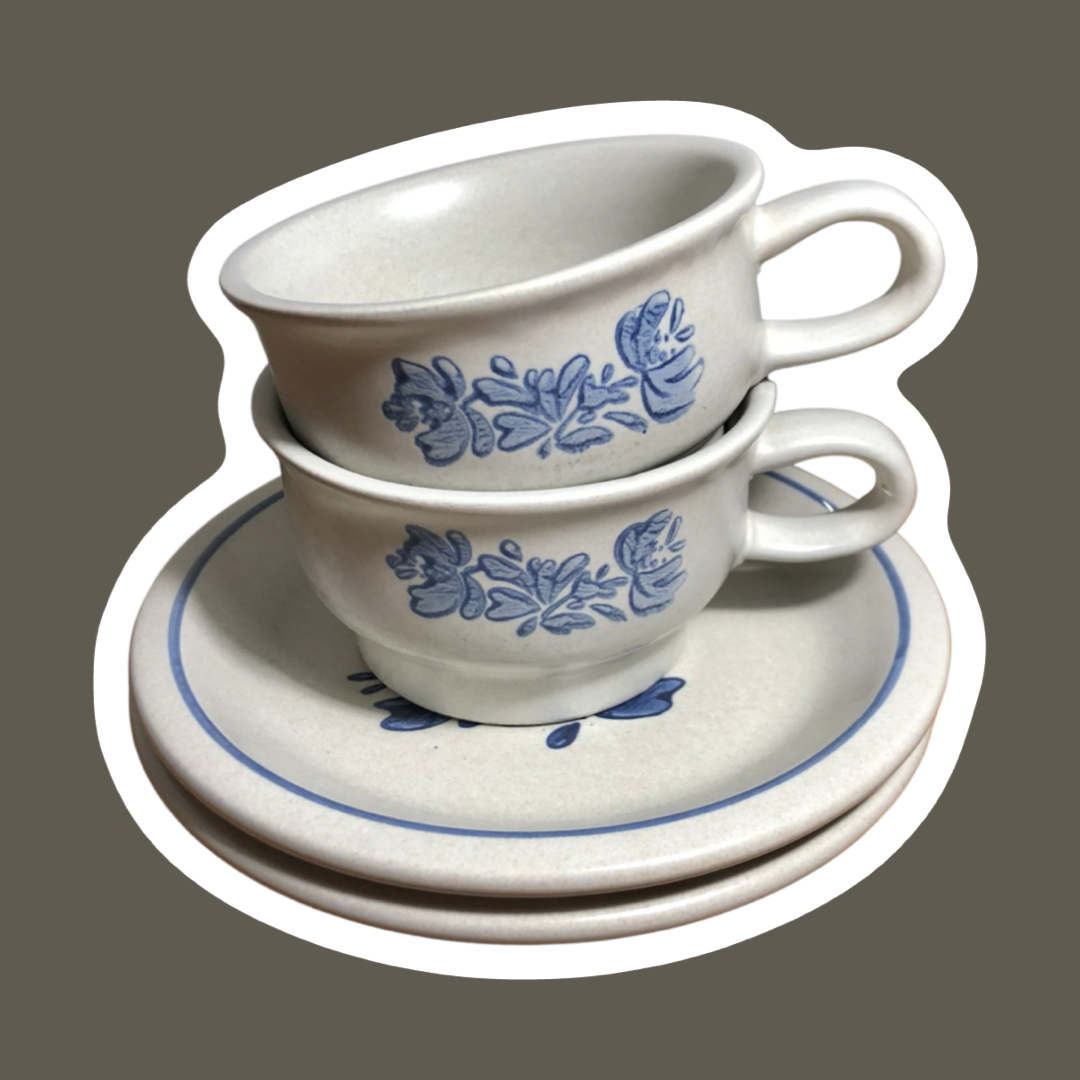 Servicio para dos tazas de té y platillos Pfaltzgraff 'Yorktowne'