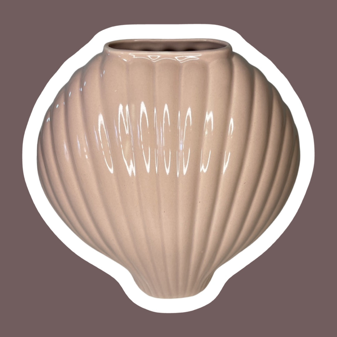 Large Pastel Pink, Art Deco 1980s Seashell Vase