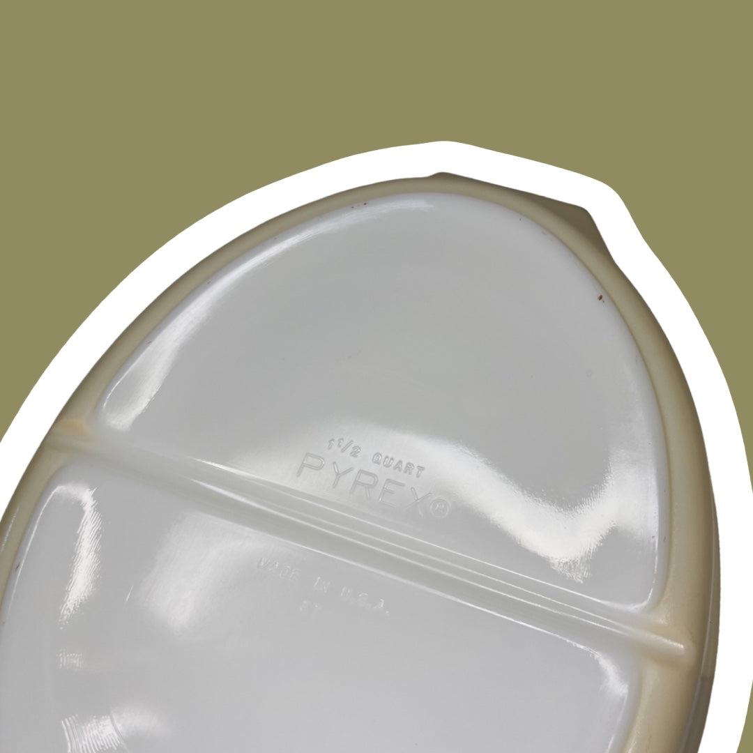Pyrex Milk Glass 1.5 Qt Promotional Casserole Dish, ‘Golden Acorn’ Pattern, #37