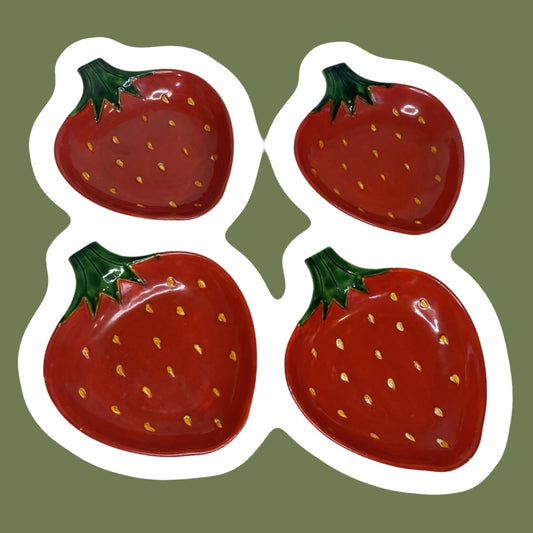 Plato con forma de fresa roja Platos para aperitivos japoneses "Serv Well" hechos a mano, juego de 4