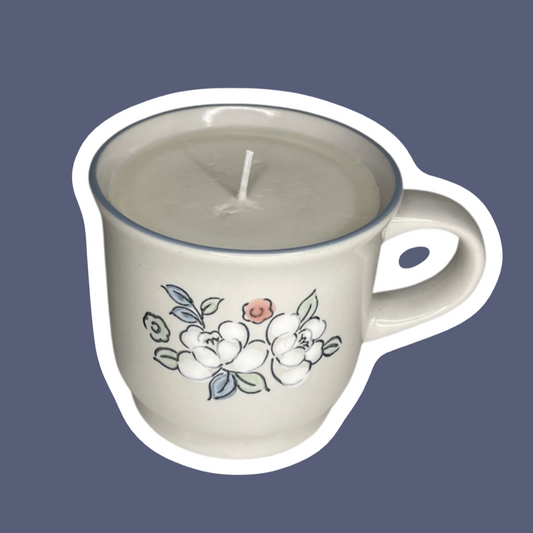 Chantilly ‘Fleur de Lune’ Coffee Mug Soy Wax Candle